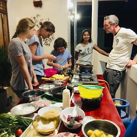 Sweet Home Tourist Rest, Cooking Classes & Tours Anuradhapura Luaran gambar