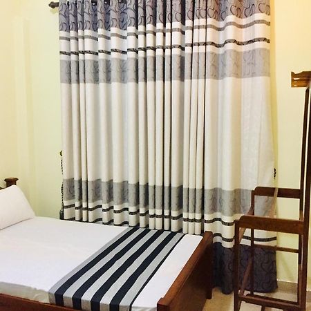 Sweet Home Tourist Rest, Cooking Classes & Tours Anuradhapura Luaran gambar