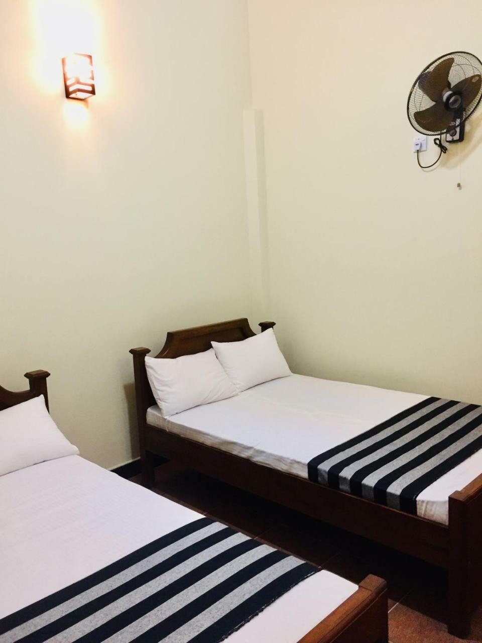 Sweet Home Tourist Rest, Cooking Classes & Tours Anuradhapura Luaran gambar