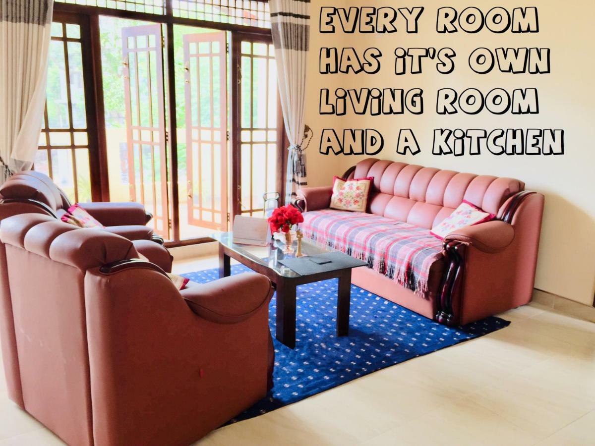 Sweet Home Tourist Rest, Cooking Classes & Tours Anuradhapura Luaran gambar