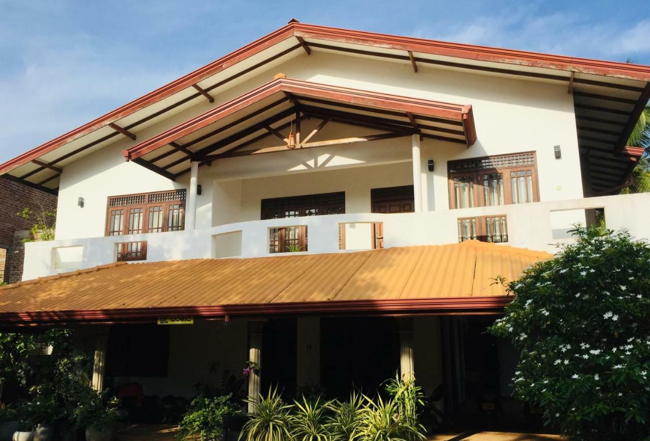 Sweet Home Tourist Rest, Cooking Classes & Tours Anuradhapura Luaran gambar
