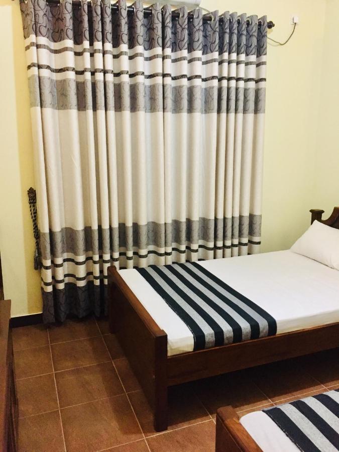 Sweet Home Tourist Rest, Cooking Classes & Tours Anuradhapura Luaran gambar